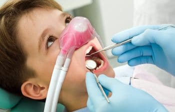 Institut Dentale Sedierung, Kurs Lachgas, Fortbildung Zahnärzte, Kinder-Zahnärzte, Dr. Frank Mathers,